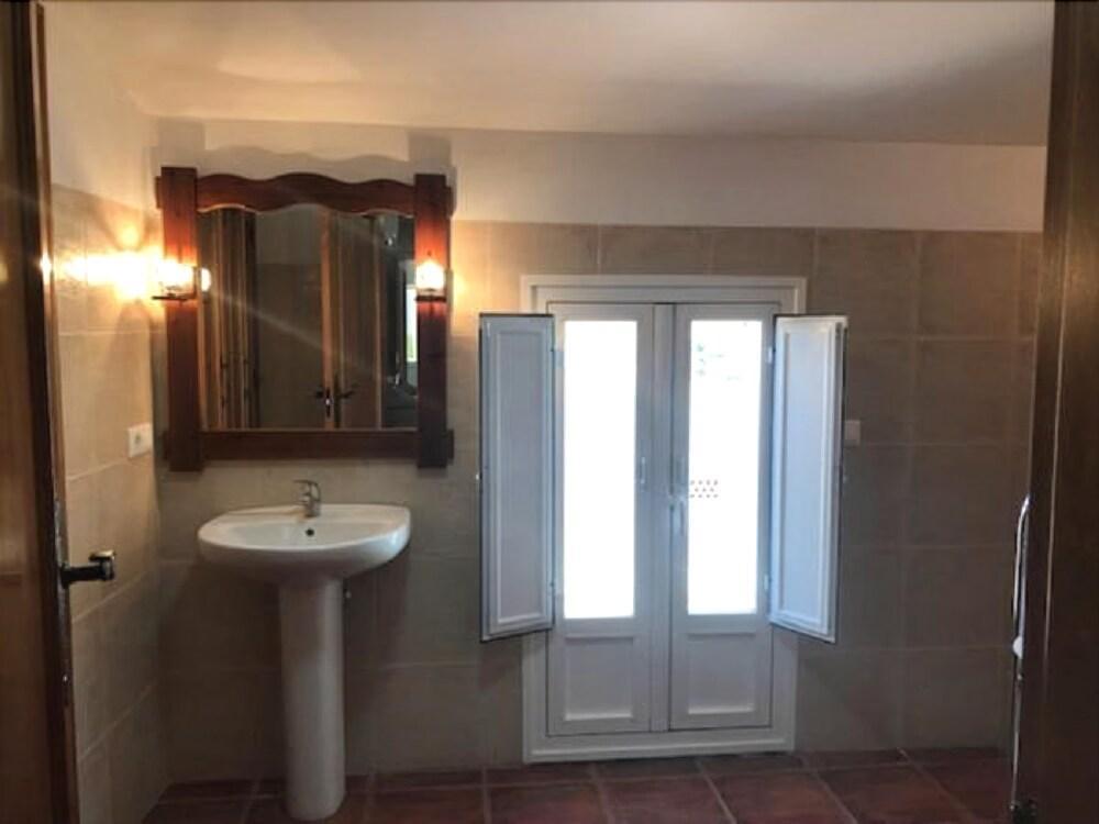 Hotel Patri Huescar Ngoại thất bức ảnh