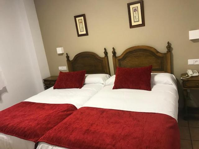 Hotel Patri Huescar Ngoại thất bức ảnh