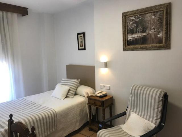 Hotel Patri Huescar Ngoại thất bức ảnh