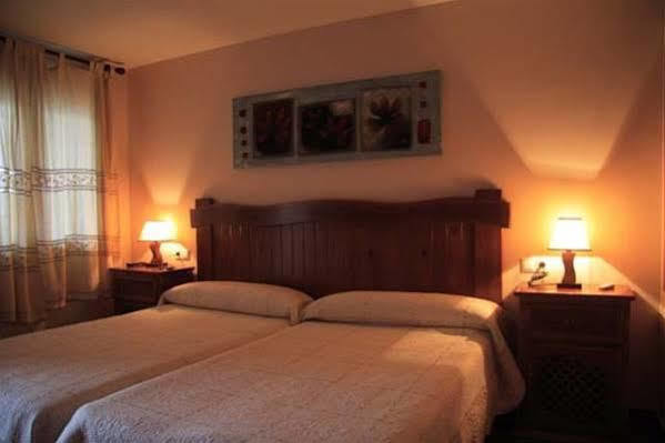 Hotel Patri Huescar Ngoại thất bức ảnh